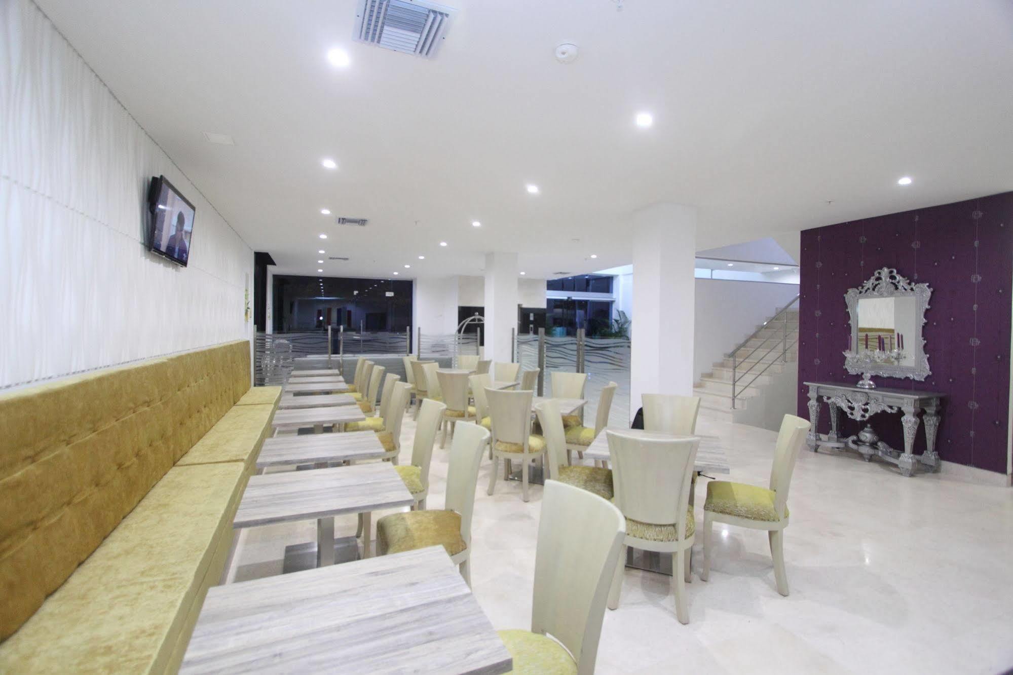 Hotel Oxford Barranquilla Extérieur photo
